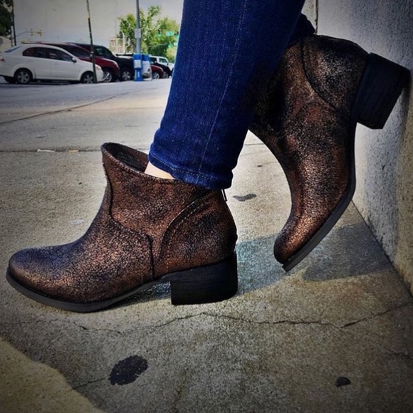 Metallic Bronze Gold Distressed Ankle Boots - Picture 5 of 5